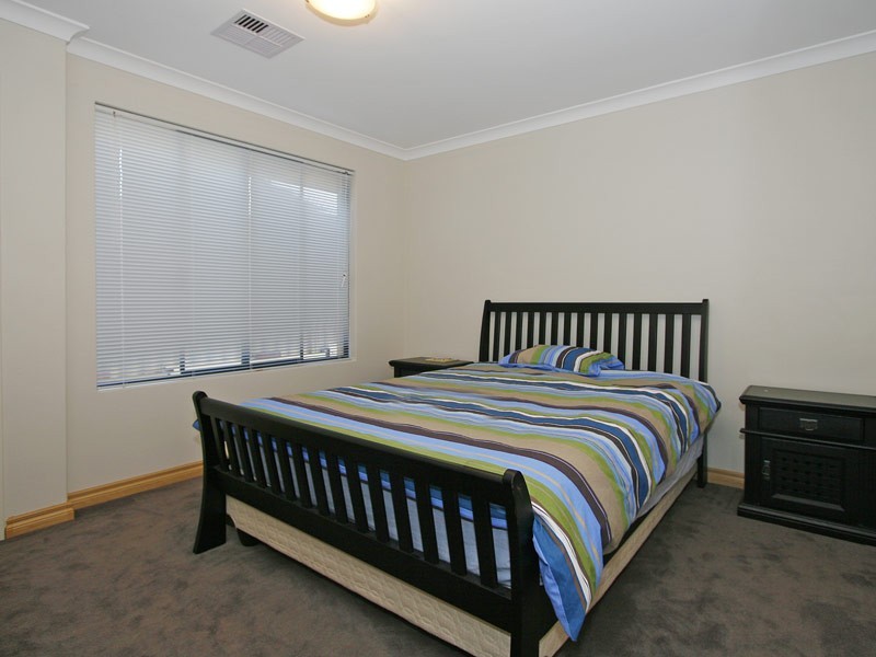 22 Ridgewood Boulevard, Ridgewood WA 6030