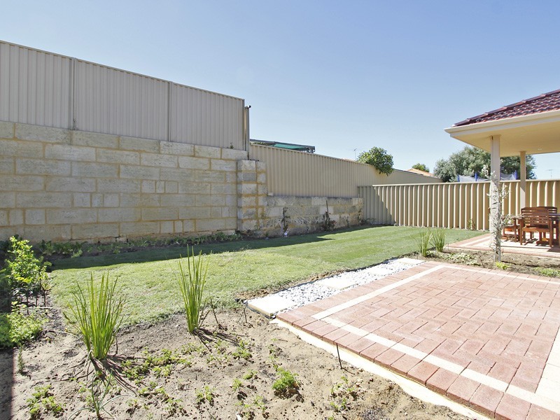 22 Ridgewood Boulevard, Ridgewood WA 6030