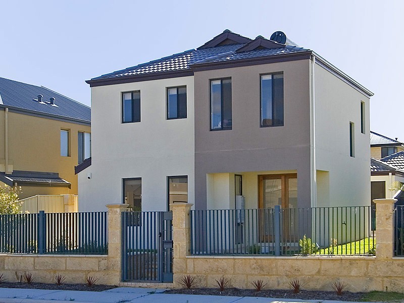 8 Seaspray Crescent, Jindalee WA 6036