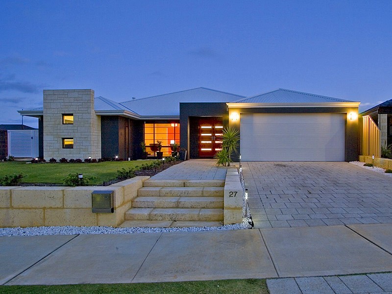 27 Moorlinch Street, Butler WA 6036