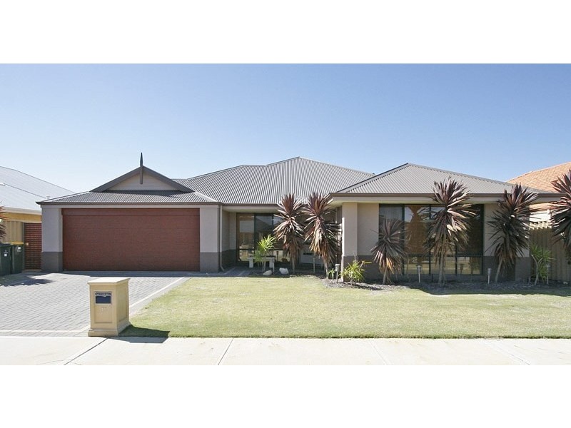 11 Benenden Avenue, Butler WA 6036