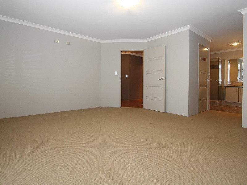 11 Benenden Avenue, Butler WA 6036