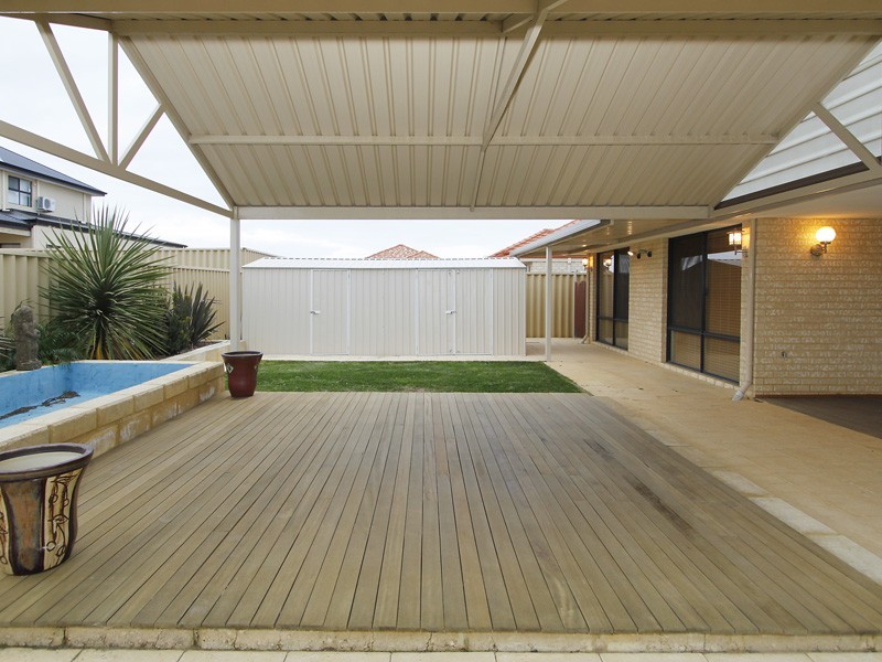 11 Benenden Avenue, Butler WA 6036