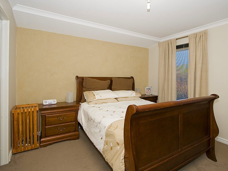 17 Swavesey Avenue, Butler WA 6036