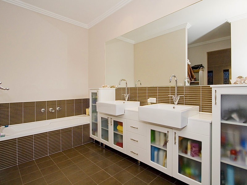 22 Pendleton Crescent, Butler WA 6036