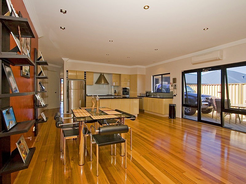 22 Pendleton Crescent, Butler WA 6036