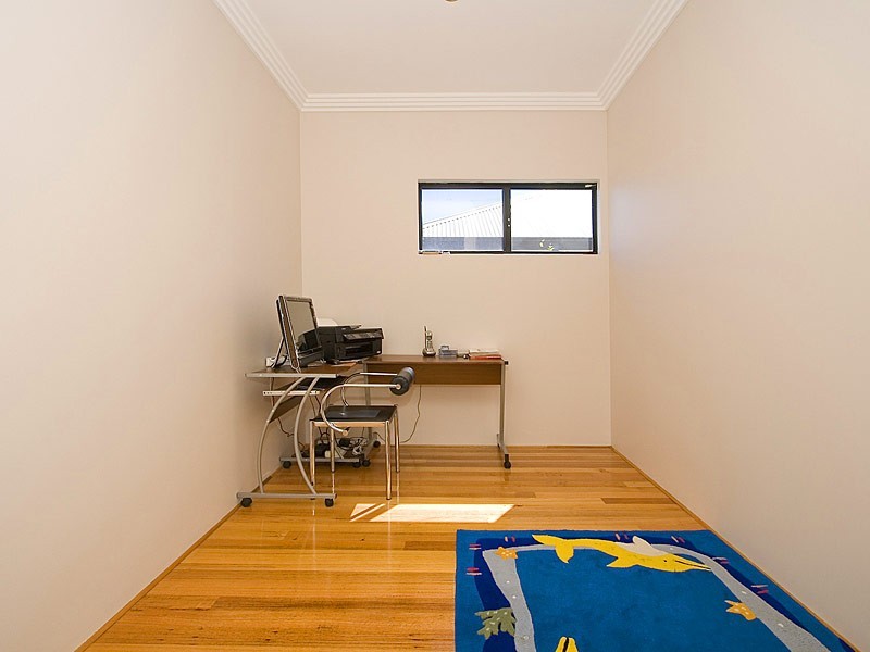 22 Pendleton Crescent, Butler WA 6036