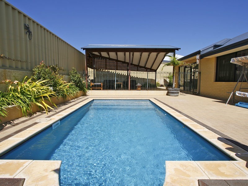 5 Carlin Way, Butler WA 6036