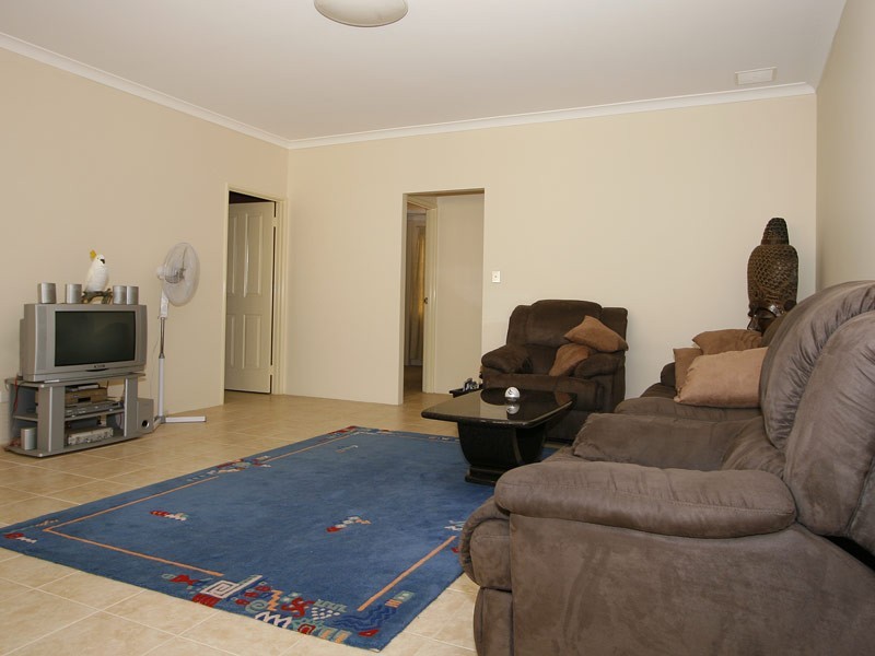 5 Carlin Way, Butler WA 6036