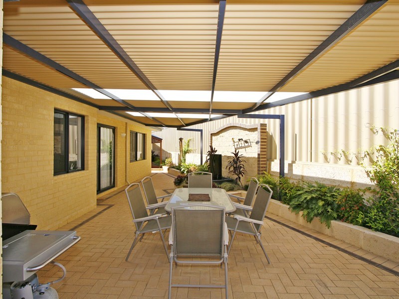 5 Carlin Way, Butler WA 6036