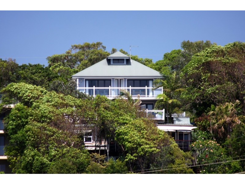 2A Palm Valley Drive, Byron Bay NSW 2481