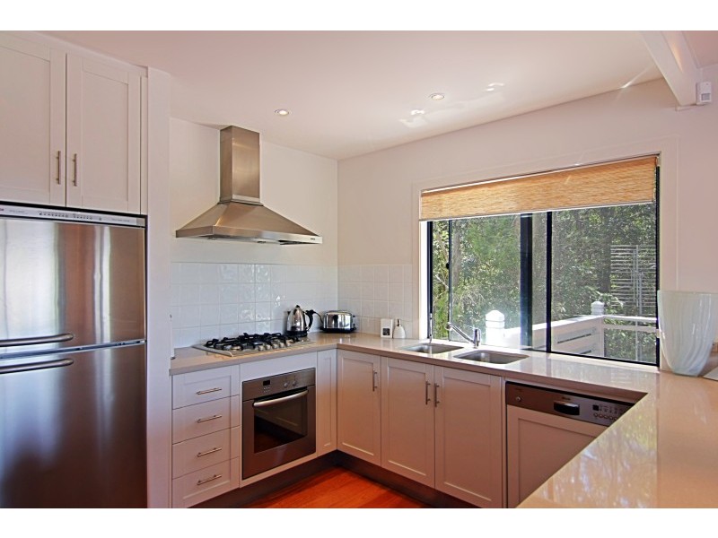 2A Palm Valley Drive, Byron Bay NSW 2481