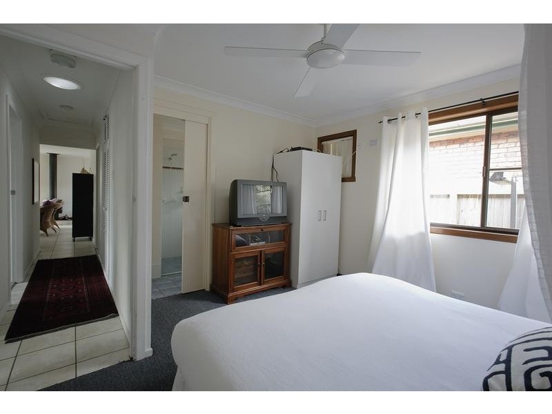 16 Brandon St, Suffolk Park NSW 2481