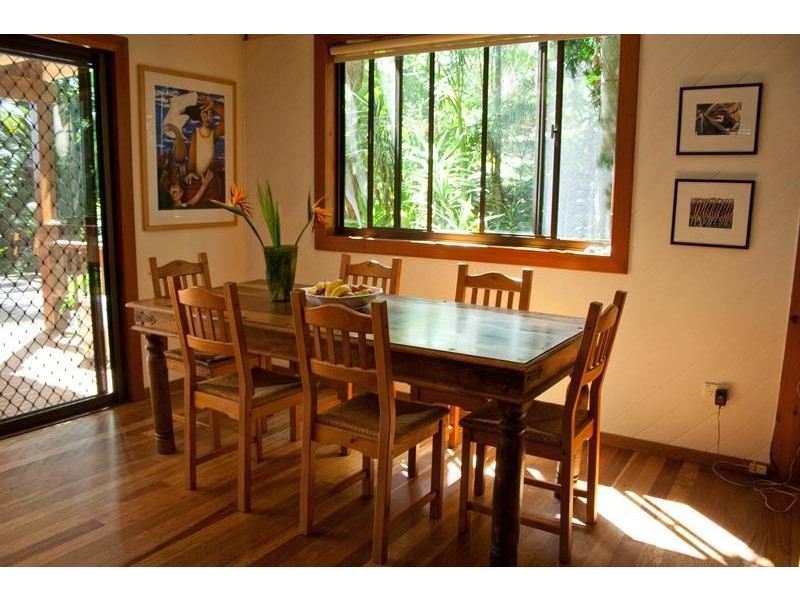 12 Giaour Street, Byron Bay NSW 2481