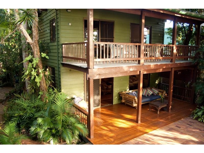 12 Giaour Street, Byron Bay NSW 2481