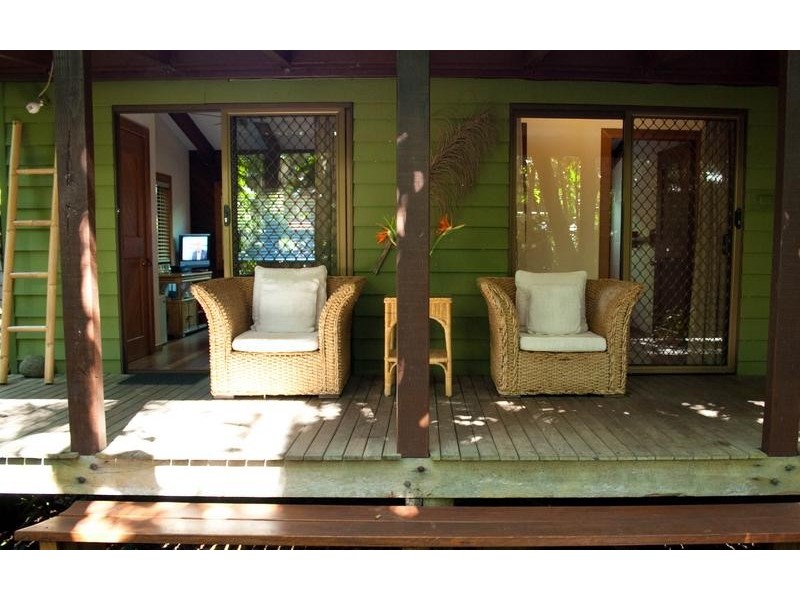 12 Giaour Street, Byron Bay NSW 2481