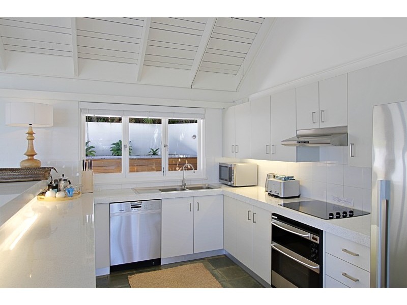 25 Marine Parade, Byron Bay NSW 2481