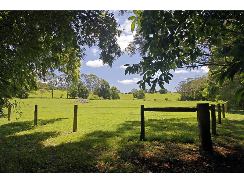 221 Kennedys Lane, Tyagarah NSW 2481