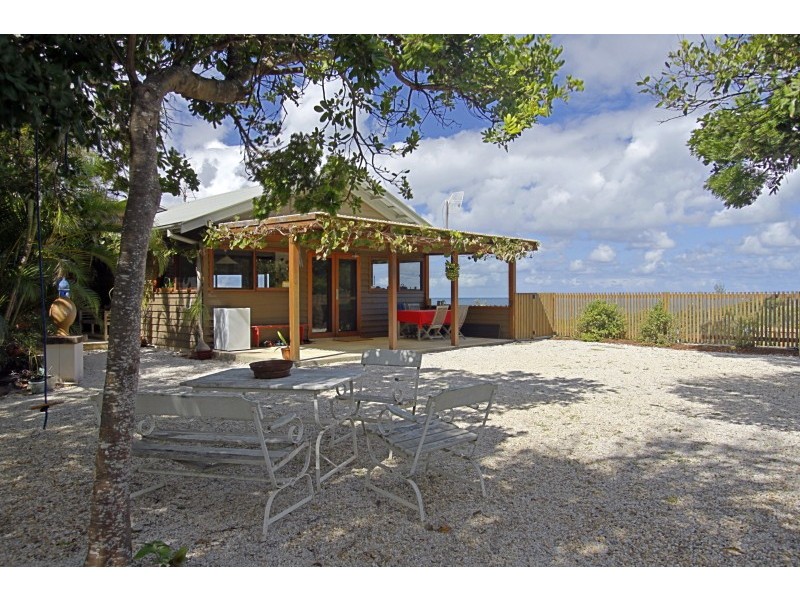 2 Seven Mile Beach Road, Byron Bay NSW 2481