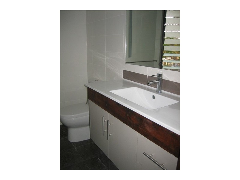 5 Durroon Court, Ocean Shores NSW 2483