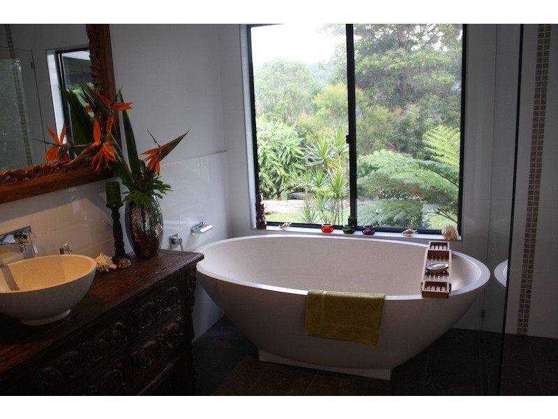 69 Plantation Drive, Ewingsdale NSW 2481