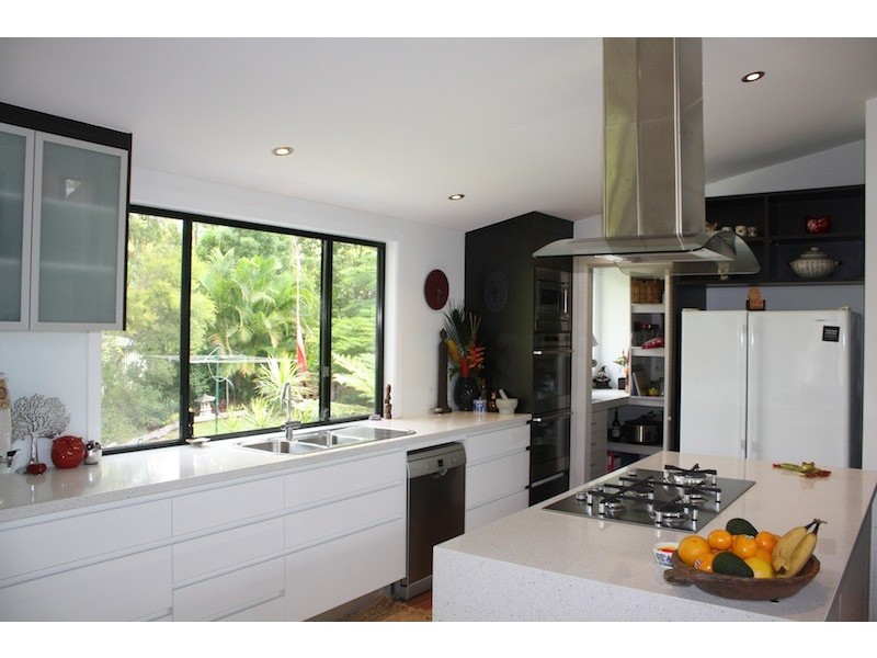 69 Plantation Drive, Ewingsdale NSW 2481