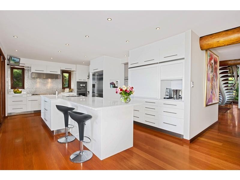 4 Seven Mile Beach Road, Broken Head NSW 2481