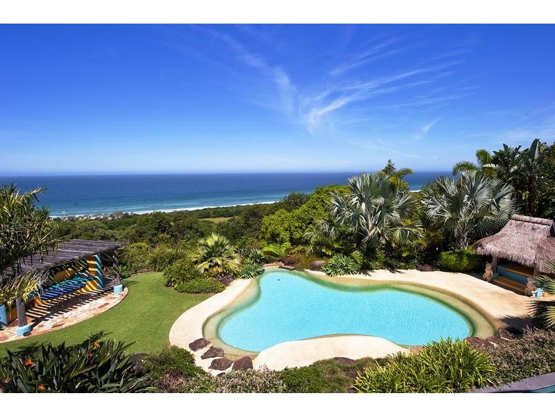 4 Seven Mile Beach Road, Broken Head NSW 2481