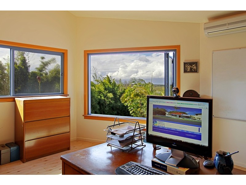 9 Cape Vista Drive, Ewingsdale NSW 2481