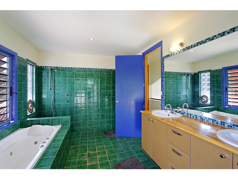 9 Cape Vista Drive, Ewingsdale NSW 2481