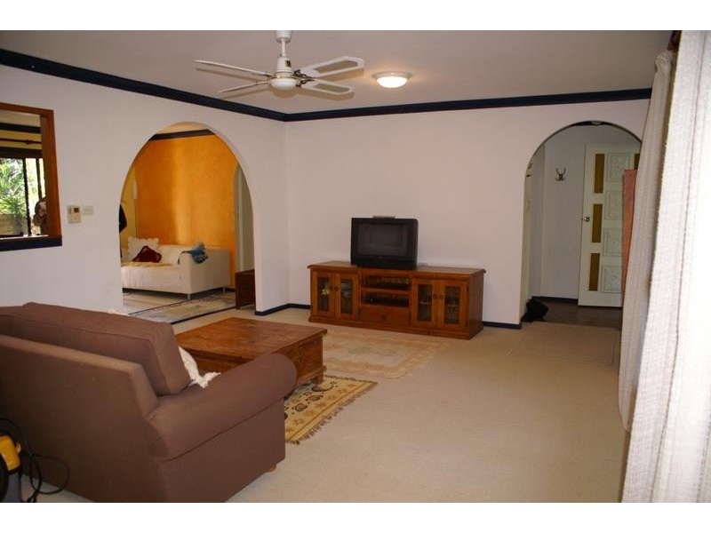 9 MacGregor Street, Suffolk Park NSW 2481