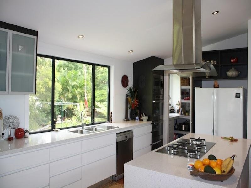 69 Plantation Drive, Ewingsdale NSW 2481