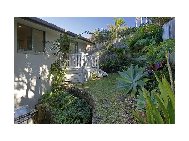 2 Osprey, Byron Bay NSW 2481