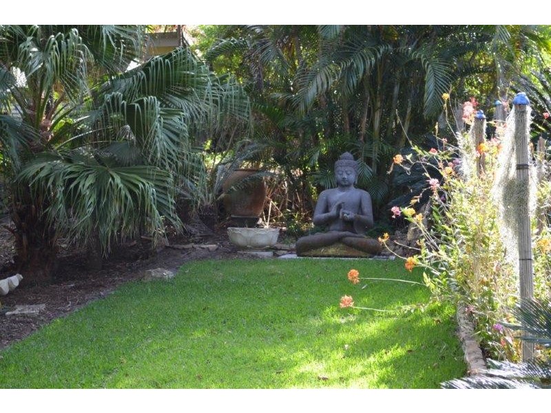 16 Childe Street, Byron Bay NSW 2481