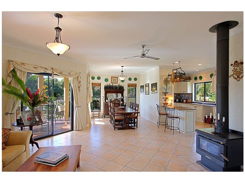 14 Citriadora Drive, Ewingsdale NSW 2481