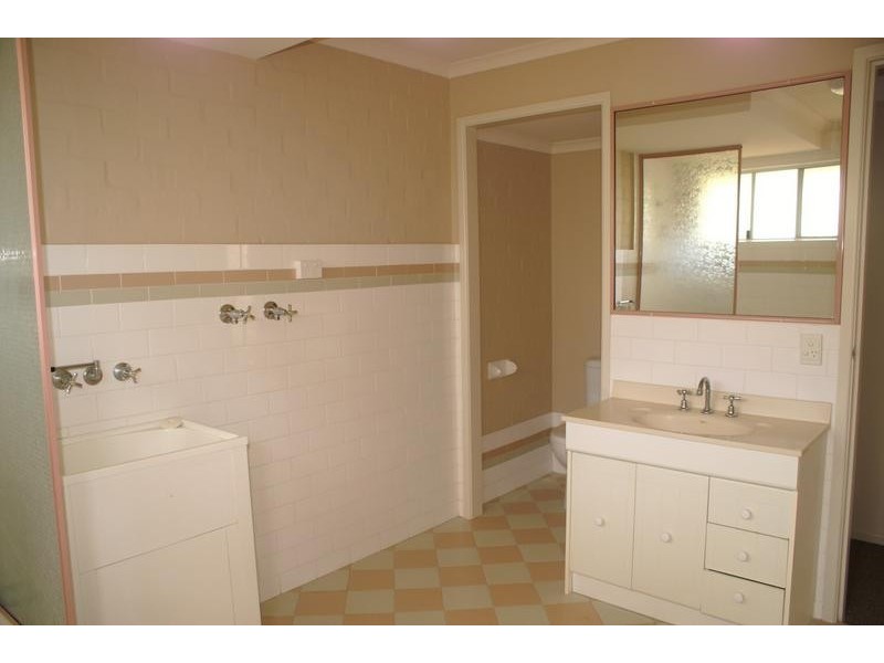 2/4 Kipling, Byron Bay NSW 2481