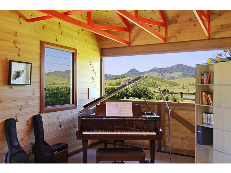 Middle Pocket NSW 2483