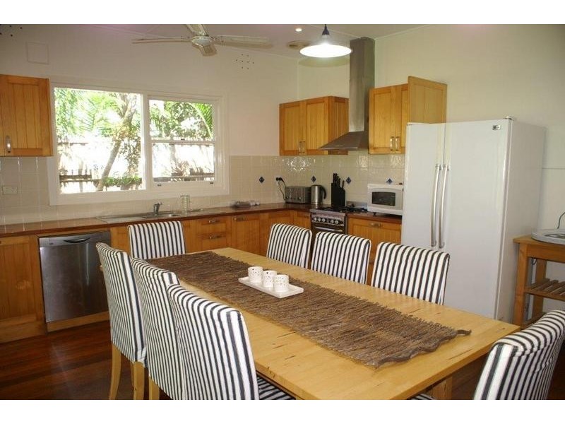 30 Childe Street, Byron Bay NSW 2481