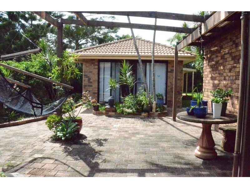 63 Brandon Street, Suffolk Park NSW 2481