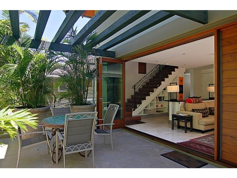 2/5 Marine Parade, Byron Bay NSW 2481