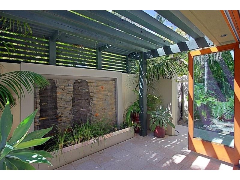 2/5 Marine Parade, Byron Bay NSW 2481