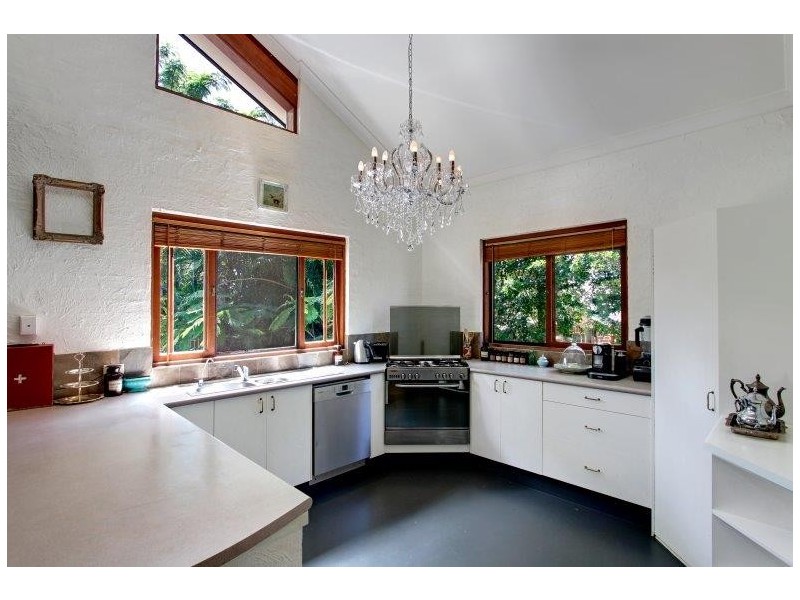 11 Mangobark Court, Suffolk Park NSW 2481