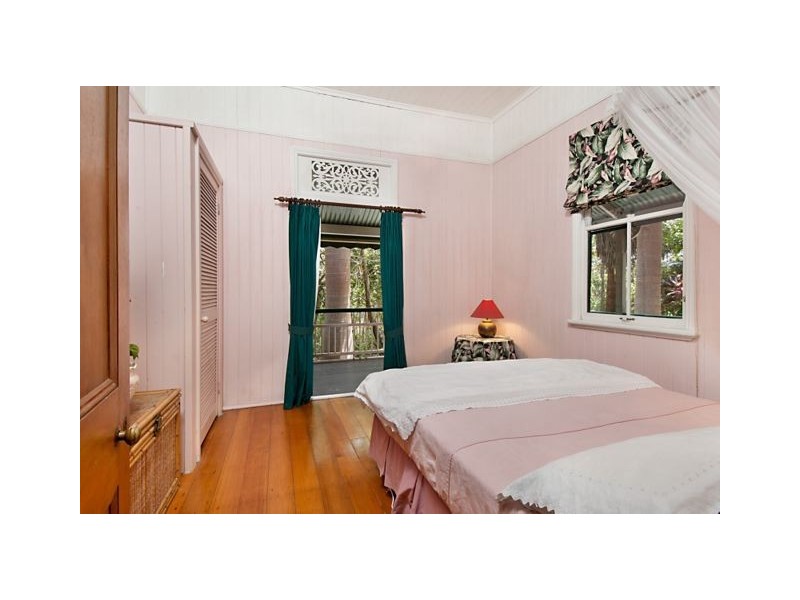 244 Broken Head Road, Suffolk Park NSW 2481