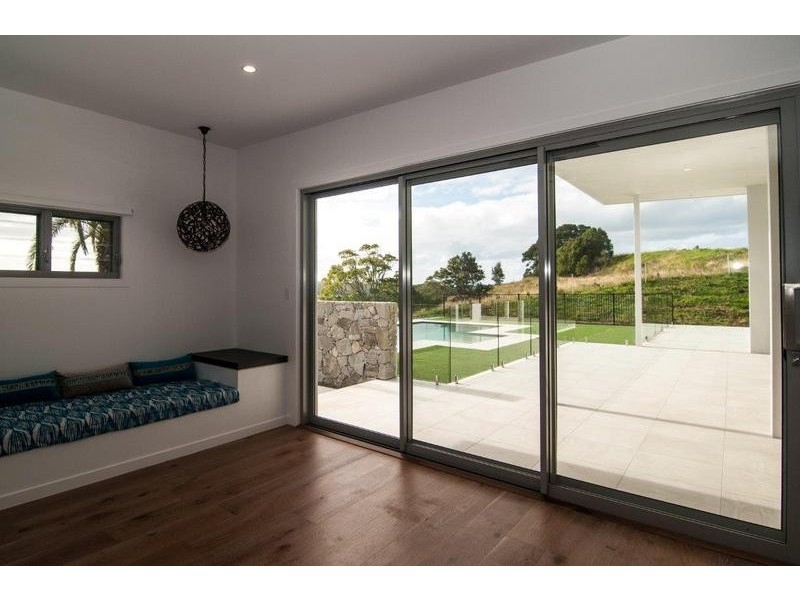 8 Owenia Way, Broken Head NSW 2481