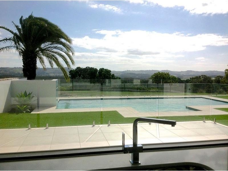 8 Owenia Way, Broken Head NSW 2481