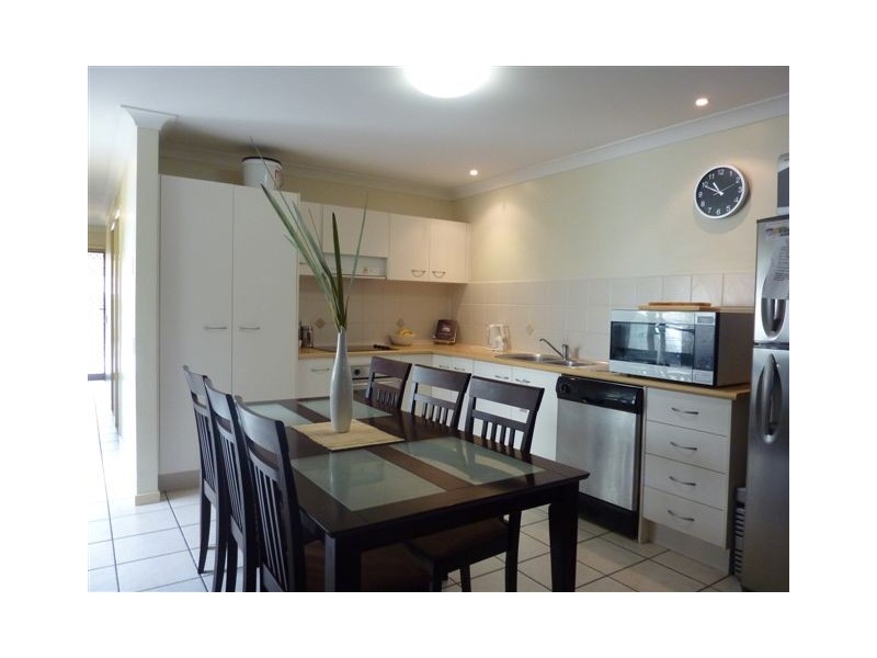 2/5-7 Old Bangalow Road, Byron Bay NSW 2481