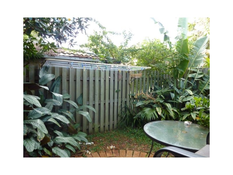 2/5-7 Old Bangalow Road, Byron Bay NSW 2481