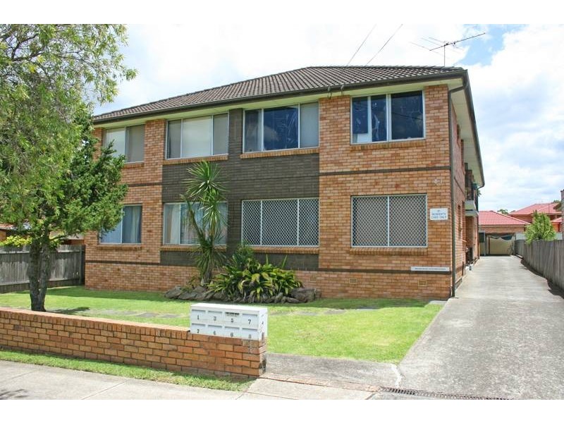 8/81 Augusta Street, Punchbowl NSW 2196