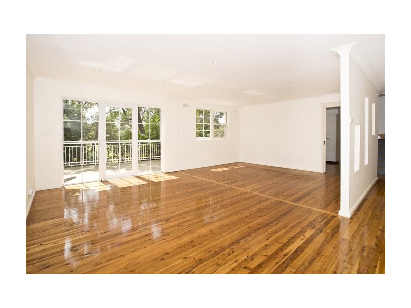 52 Allwood Cres, Lugarno NSW 2210