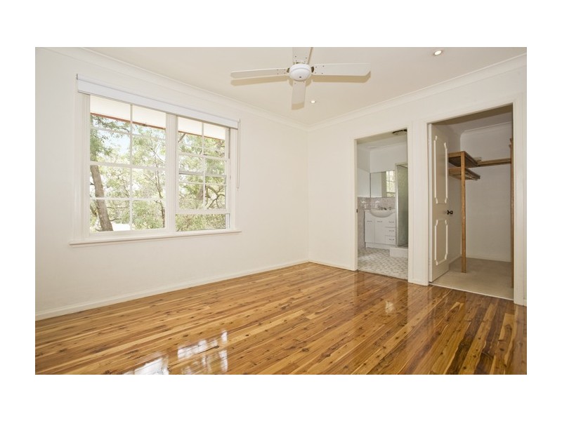 52 Allwood Cres, Lugarno NSW 2210